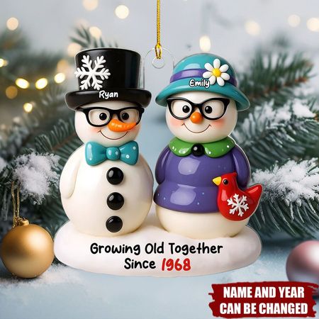 Snemandpar der bliver gamle sammen - Personlig flad akrylornament, gave til par